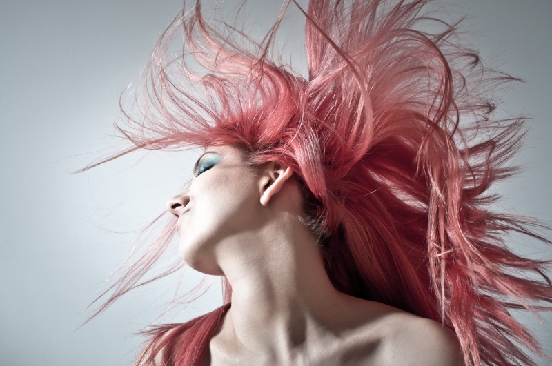 coiffure-SAUZE-min_people-hair-wild-portrait-red-color-606493-pxhere.com